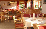 Restaurant Arberstube im Landhotel GrünWies in Lohberg im Bayerischen Wald (Nehmen Sie Platz in dem gemütlichen Restaurant 